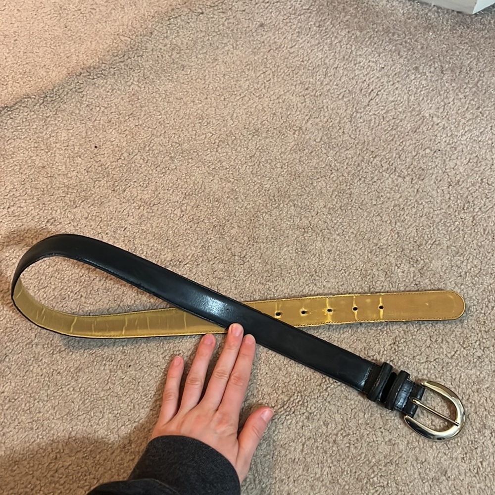 Belts - Picture 5 of 10